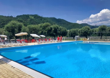 APERTURA PISCINA DI LUCETO 